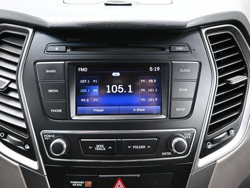 Used 2018 Hyundai Santa Fe Sport FWD image 19