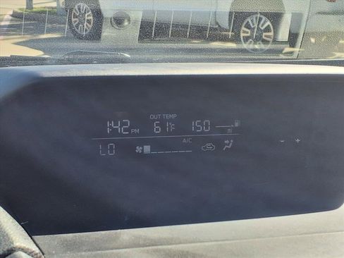 Used 2023 Subaru Crosstrek 2.0i image 18