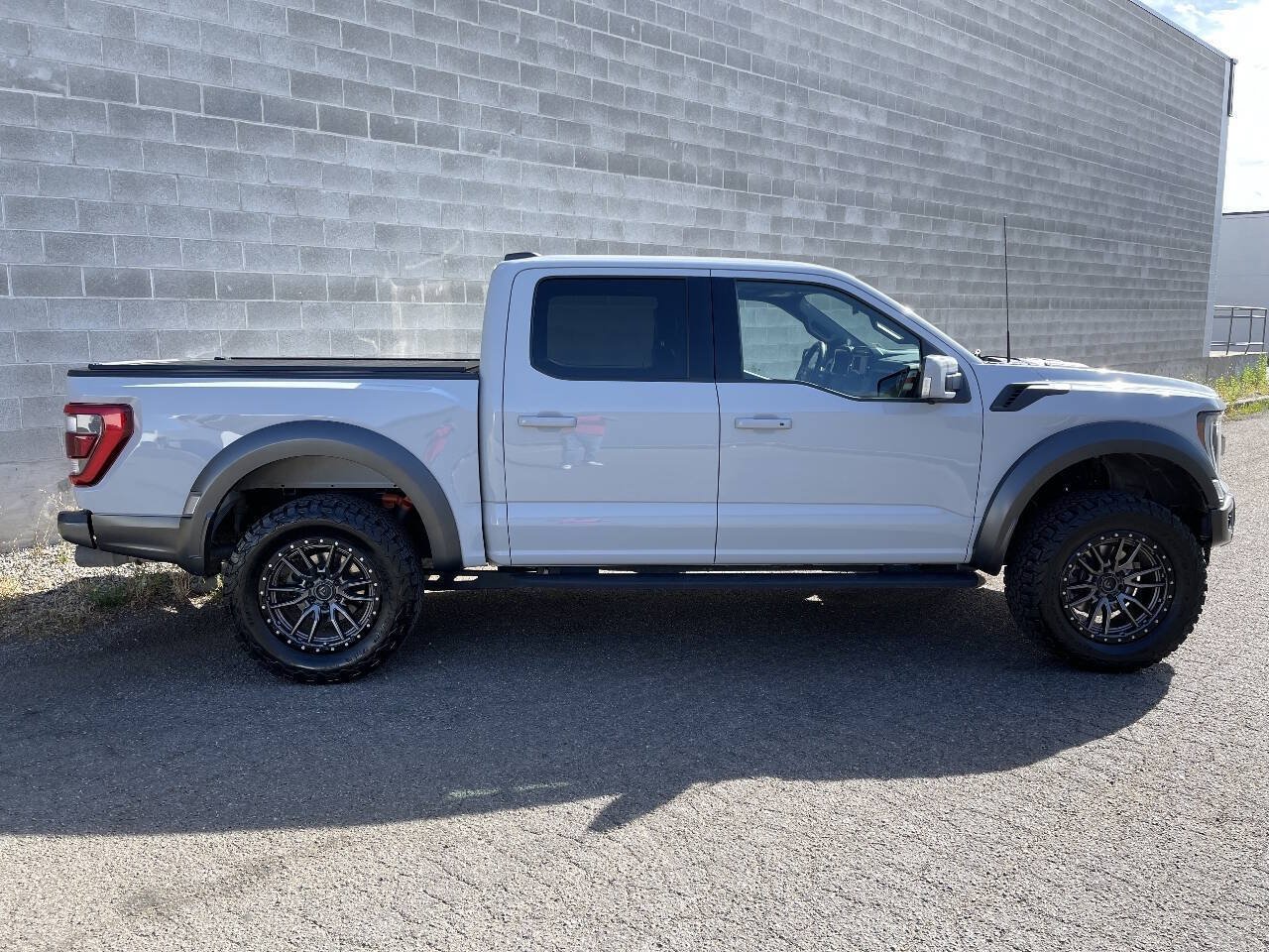Used 2023 Ford F150 Raptor AWD/4WD image 3