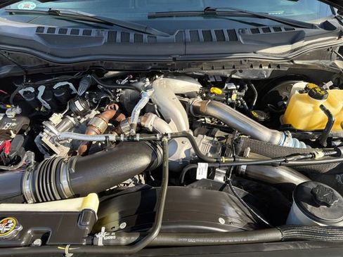 Used 2021 Ford F250 Platinum image 26