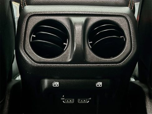 Used 2022 Jeep Gladiator Mojave w/ LED Lighting Group image 22