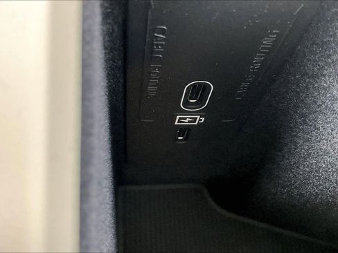 New 2026 Volvo XC60 B5 Ultra w/ Climate Package PRO image 23