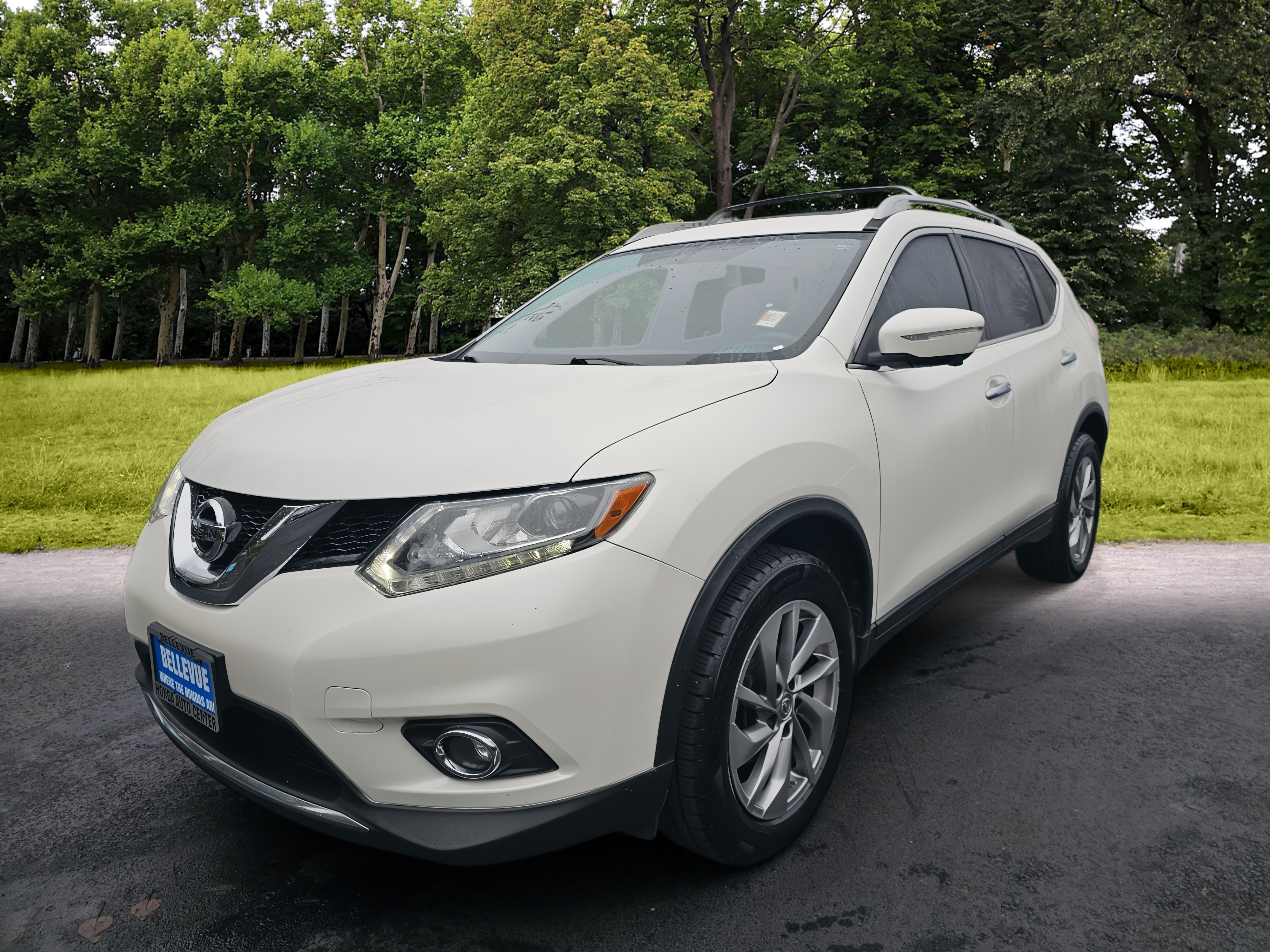 Used 2015 Nissan Rogue SL w/ SL Premium Package AWD/4WD image 3