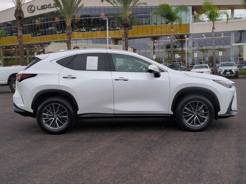Certified 2024 Lexus NX 250 FWD image 4