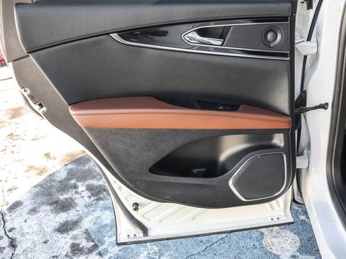 Used 2021 Lincoln Nautilus Reserve w/ Cargo Utility Package image 27