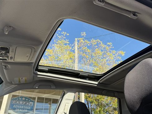 Used 2010 Subaru Forester 2.5X Premium AWD/4WD image 20