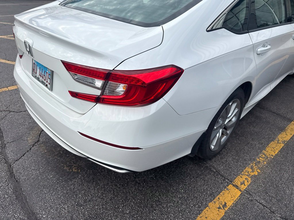 Used 2018 Honda Accord LX image 3