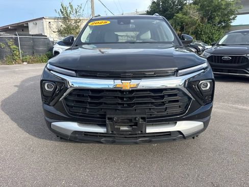 Used 2025 Chevrolet TrailBlazer LT AWD/4WD image 8