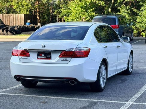 Used 2013 Honda Accord Touring image 5