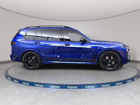 Certified 2023 BMW X7 M60i w/ Executive Package AWD/4WD image 3