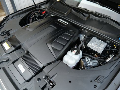 Used 2019 Audi Q7 2.0T Premium w/ Convenience Package image 58