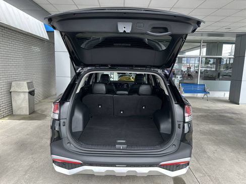 Used 2024 Kia Sportage EX FWD image 25