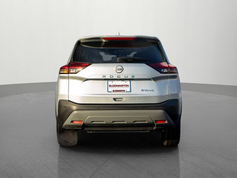 Used 2023 Nissan Rogue SV image 6