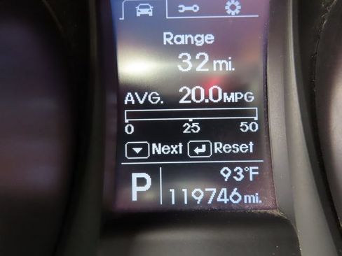 Used 2015 Hyundai Santa Fe Sport AWD/4WD image 23