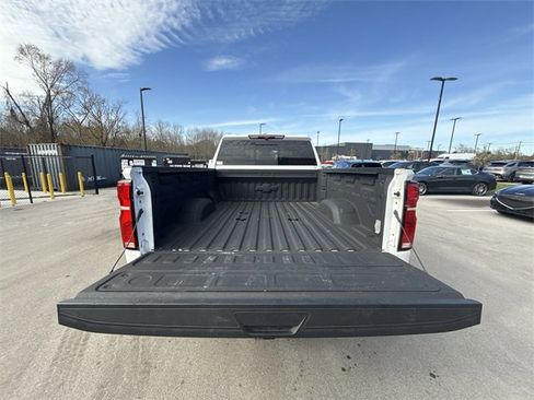 Used 2024 Chevrolet Silverado 3500 LTZ w/ LTZ Convenience Package image 22