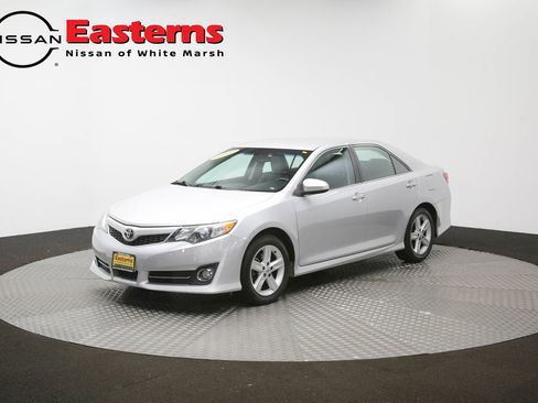 Used 2014 Toyota Camry SE FWD image 55