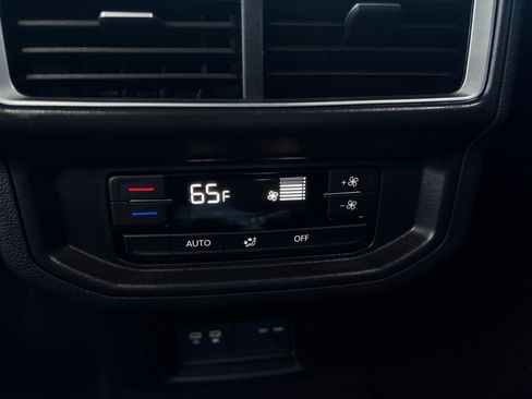 New 2026 Volkswagen Atlas SE image 25