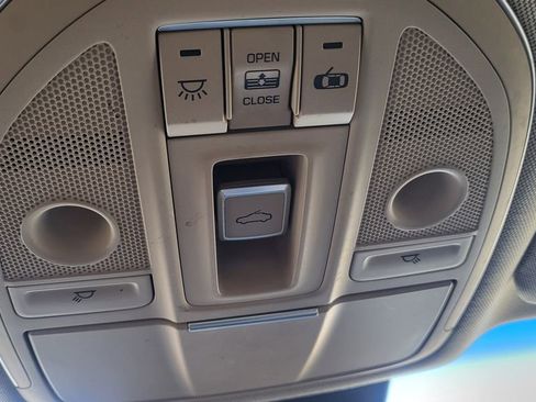 Used 2015 Hyundai Genesis 3.8 w/ Option Group 03 image 38