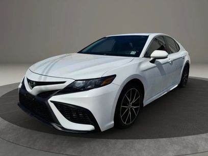 Used 2021 Toyota Camry SE