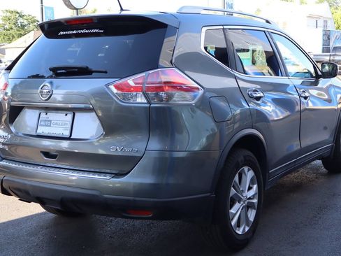 Used 2016 Nissan Rogue SV AWD/4WD image 5