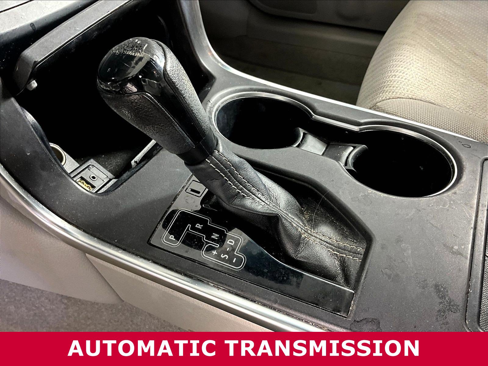 Used 2016 Toyota Camry LE FWD image 16