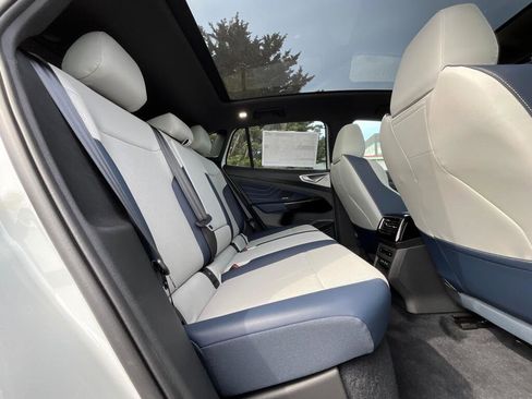 New 2026 Volkswagen ID.4 Pro S Plus AWD/4WD image 14