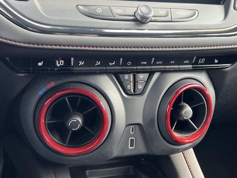 Used 2023 Chevrolet Blazer RS image 19