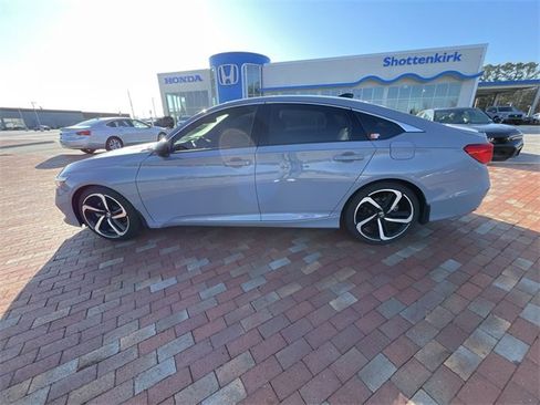 Certified 2022 Honda Accord Sport image 20