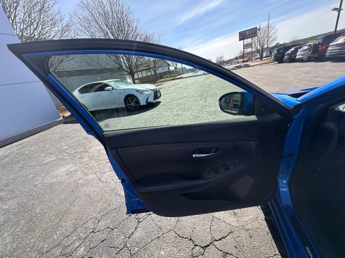 Used 2022 Nissan Sentra SV w/ All-Weather Package image 11