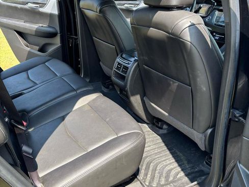 Used 2021 Cadillac XT5 Premium Luxury AWD/4WD image 9