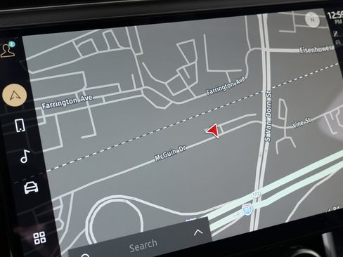 Used 2023 Land Rover Range Rover SE image 52