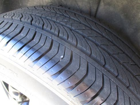 Used 2025 Buick Envision Sport Touring image 12