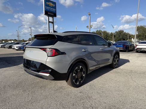 New 2026 Kia Sportage SX image 4