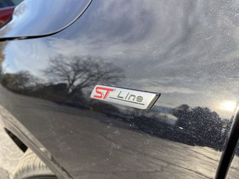 Certified 2023 Ford Escape ST-Line w/ Tech Pack #1 image 44