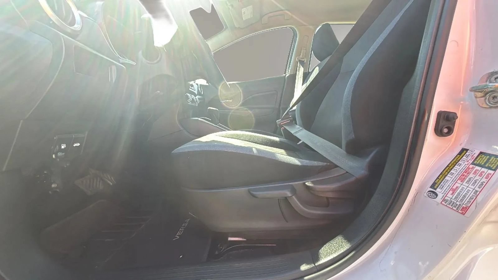 Used 2024 Nissan Versa SV FWD image 34