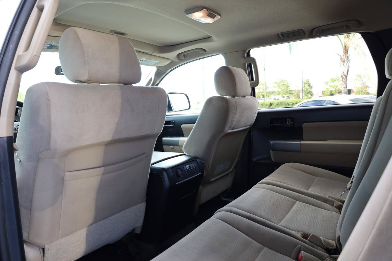 Used 2013 Toyota Sequoia SR5 RWD image 13