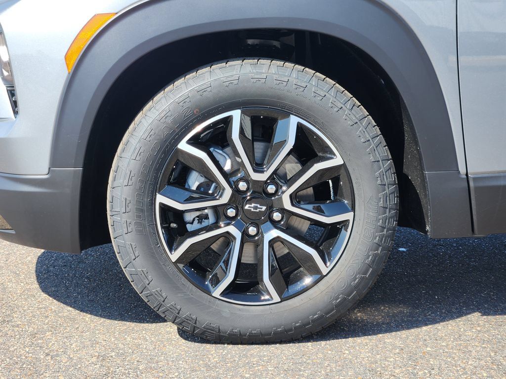 New 2026 Chevrolet TrailBlazer ACTIV w/ Convenience Package FWD image 7