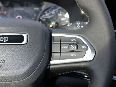 New 2026 Jeep Compass Limited image 21