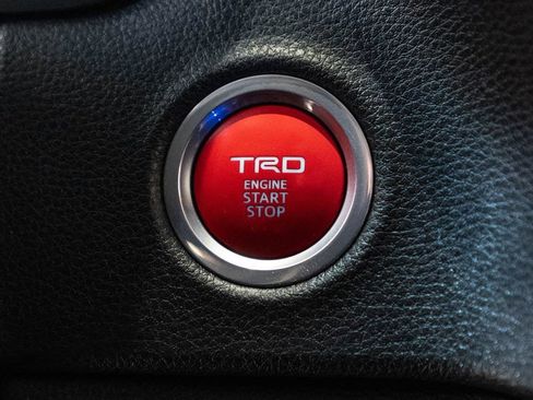 Certified 2022 Toyota Tundra SR5 w/ TRD Off-Road Package image 28