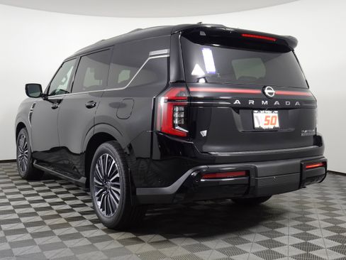 Used 2025 Nissan Armada Platinum Reserve image 15