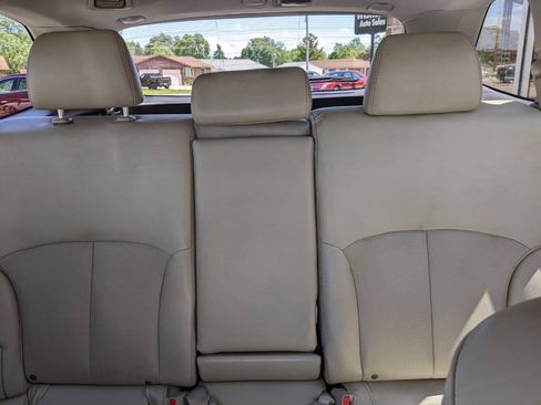 Used 2012 Subaru Outback 2.5i Limited w/ Moonroof Pkg AWD/4WD image 20