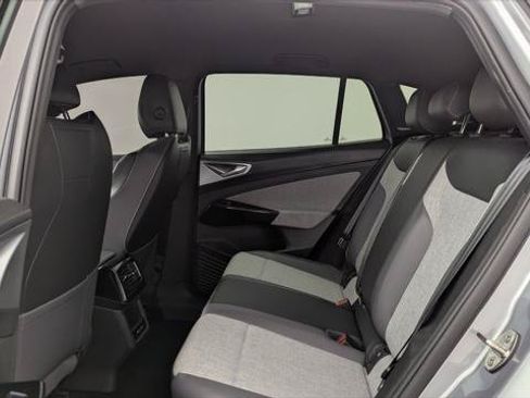 Used 2023 Volkswagen ID.4 2WD image 17