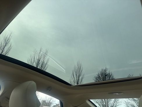 Used 2016 Lincoln MKZ w/ Equipment Group 300A Reserve image 33