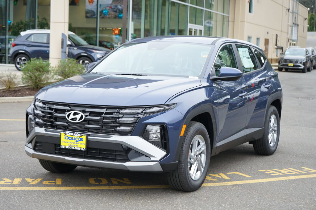 New 2026 Hyundai Tucson SE AWD/4WD image 1
