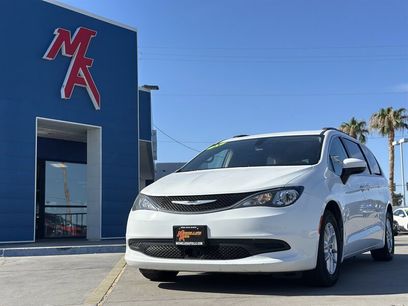 Used 2021 Chrysler Voyager Lxi