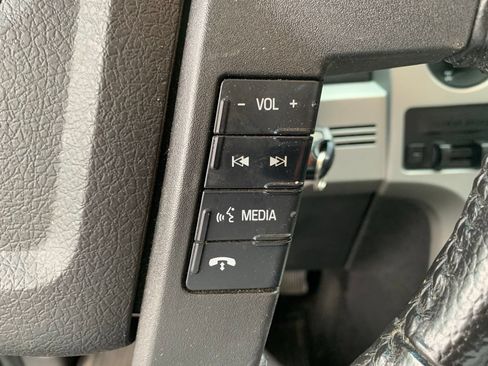 Used 2014 Ford F150 FX4 w/ Equipment Group 402A Luxury AWD/4WD image 45