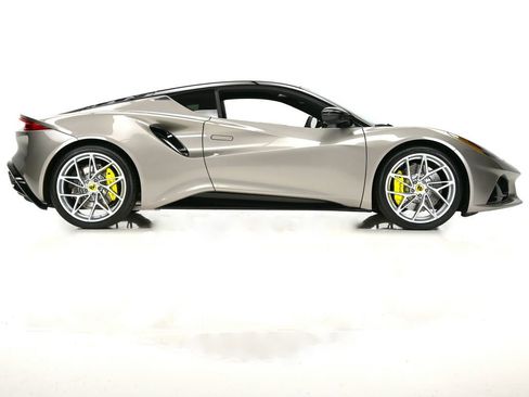 New 2026 Lotus Emira SE RWD image 26