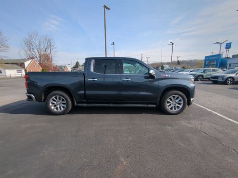 Used 2021 Chevrolet Silverado 1500 LTZ w/ LTZ Premium Package image 8