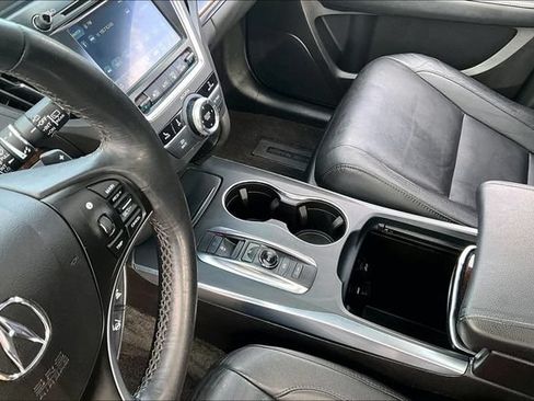Used 2018 Acura MDX FWD image 14