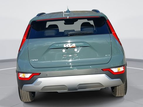 New 2026 Kia Niro EX image 6